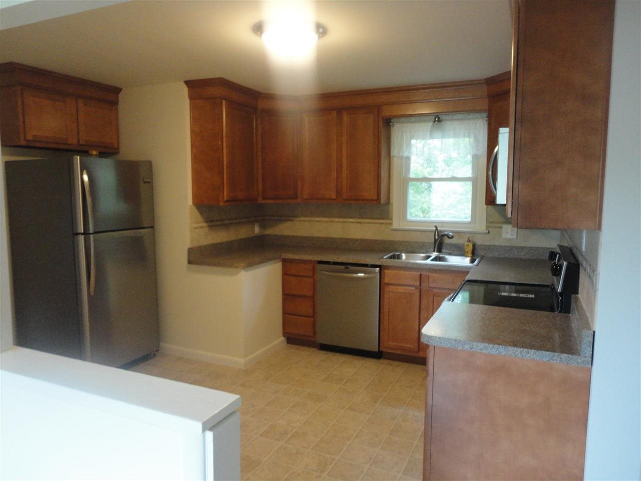 2794 Curry Road Colonie, NY 12303 - Photo 5 of 9 Photo 5