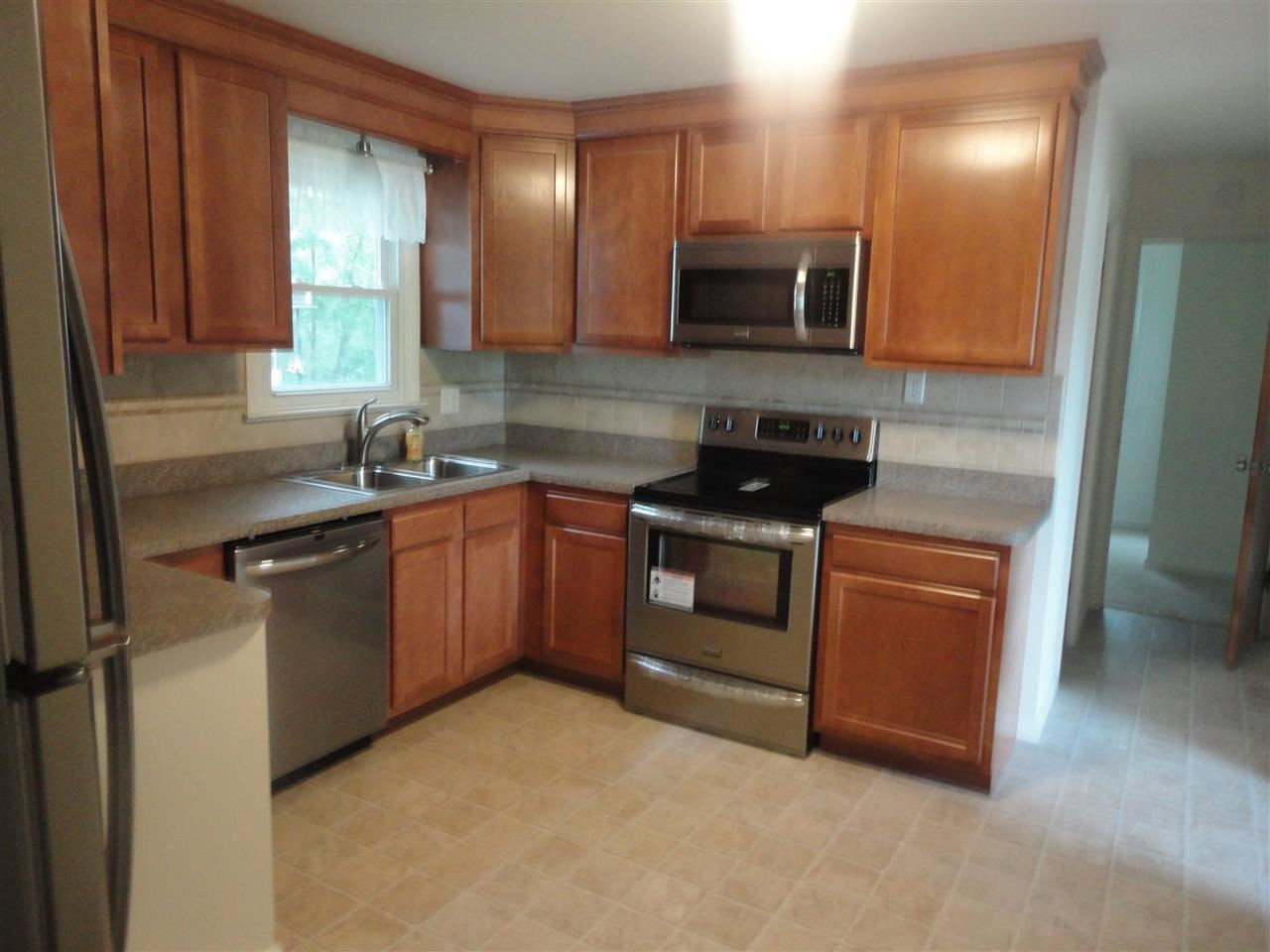 2794 Curry Road Colonie, NY 12303 - Photo 6 of 9 Photo 6