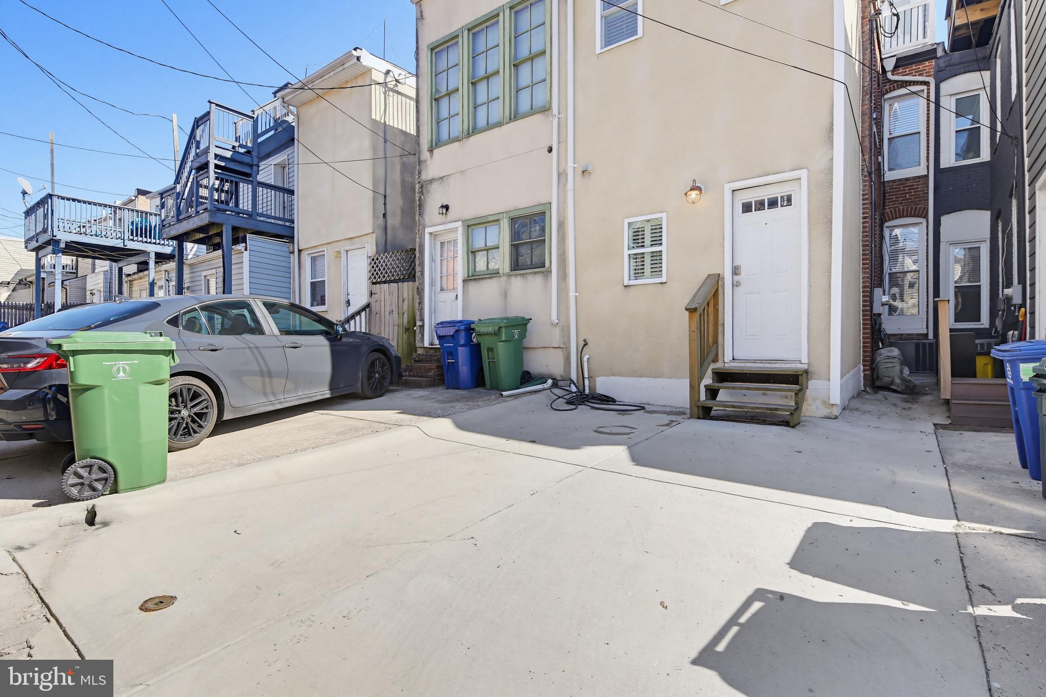 122 West Clement Street Baltimore, MD 21230 - Photo 33 of 40 a view of a street with cars