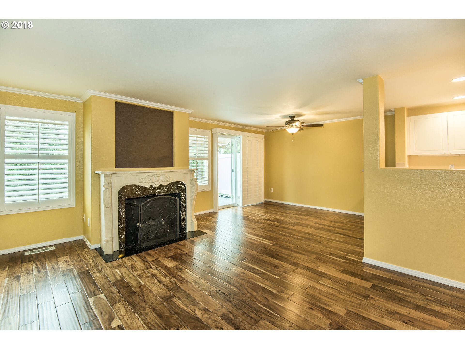 14255 Southwest Barrows Road Beaverton, OR 97007 - Photo 11 of 31 Living Room/Dining Room