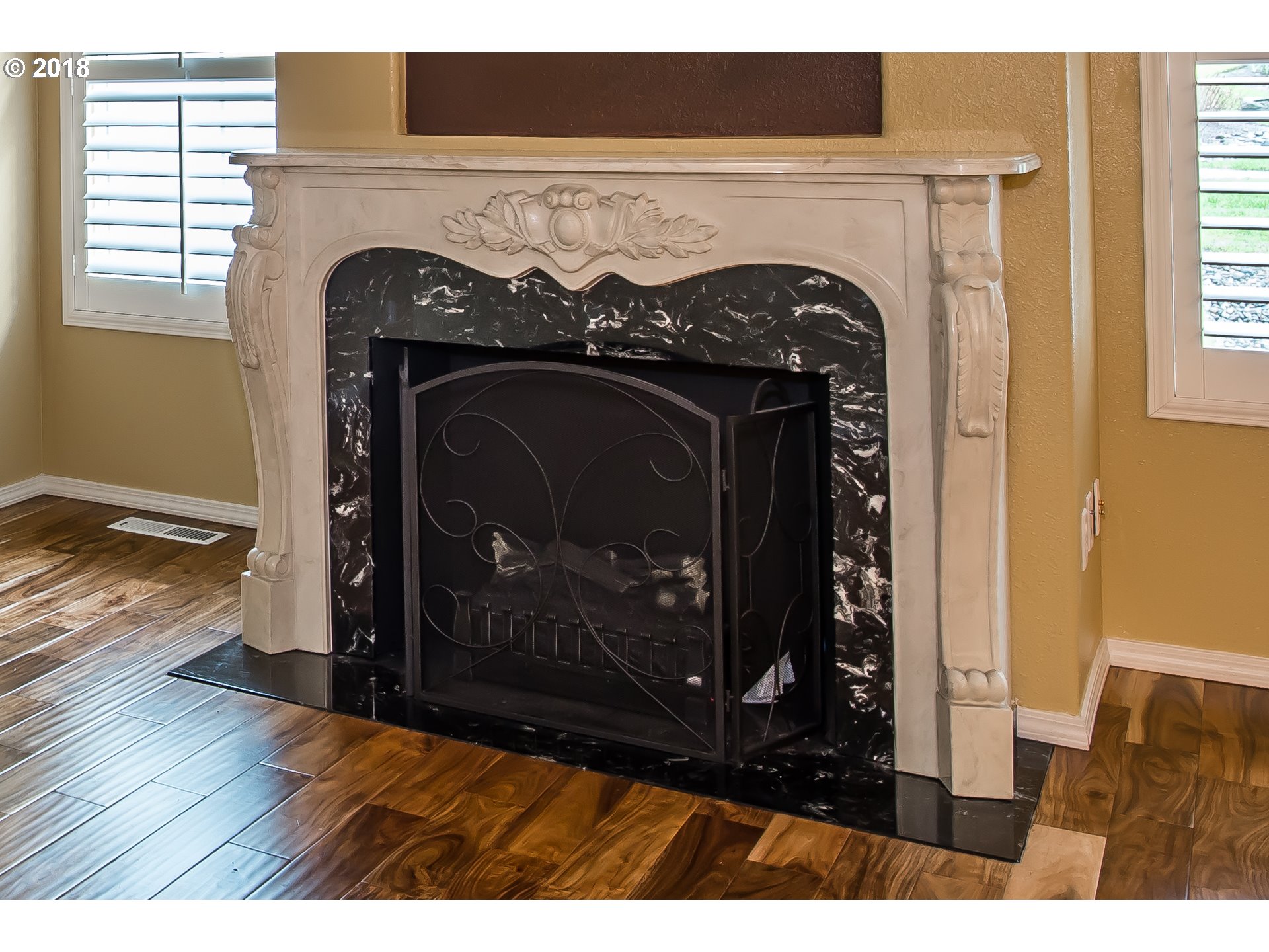 14255 Southwest Barrows Road Beaverton, OR 97007 - Photo 12 of 31 Fireplace
