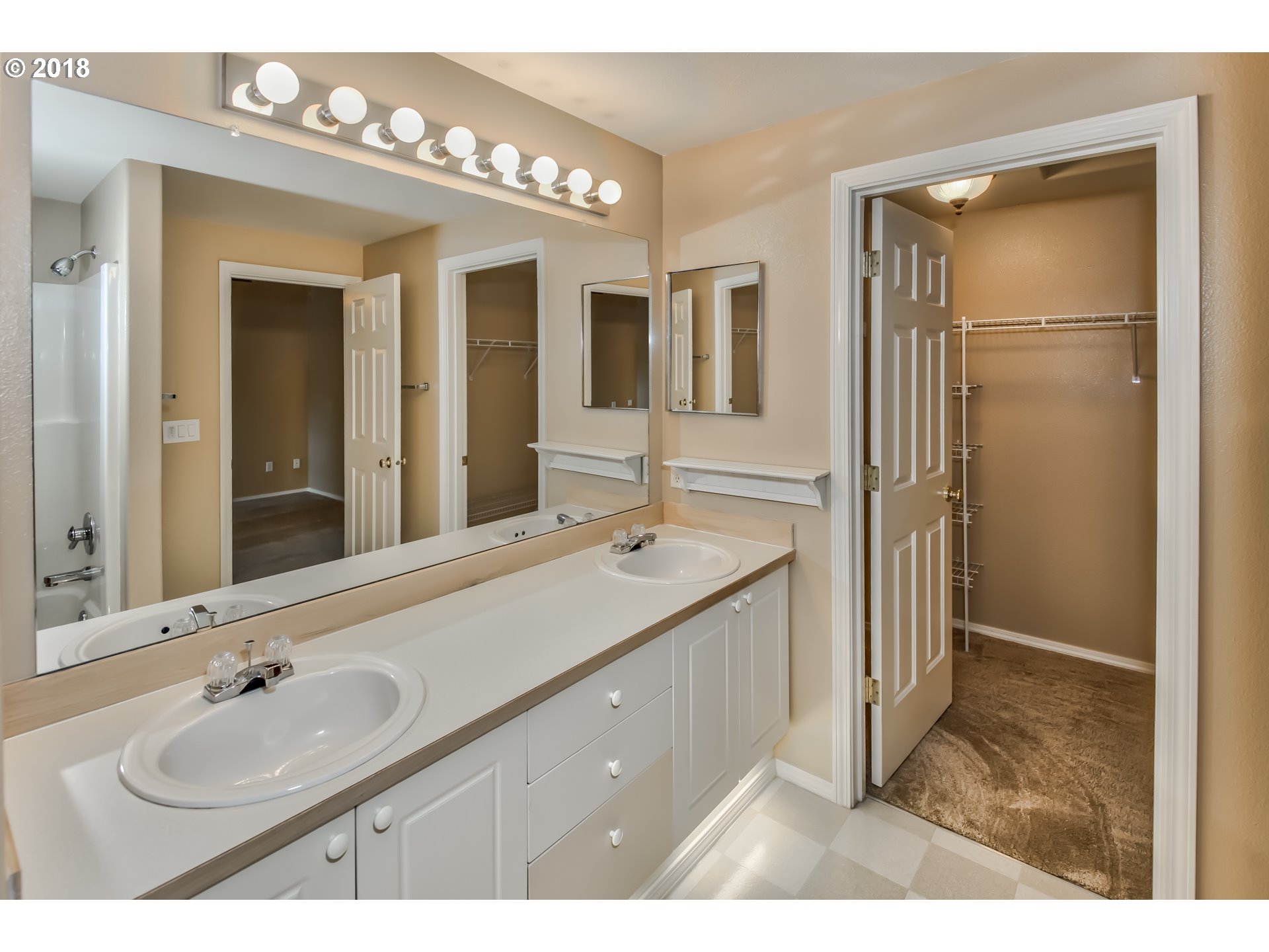 14255 Southwest Barrows Road Beaverton, OR 97007 - Photo 18 of 31 Bathroom, Attached