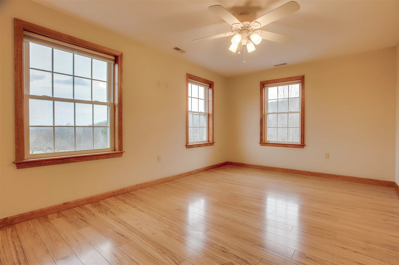 156 Leach Hill Road Goffstown, NH 03045 - Photo 34 of 39 Gallery Image 34