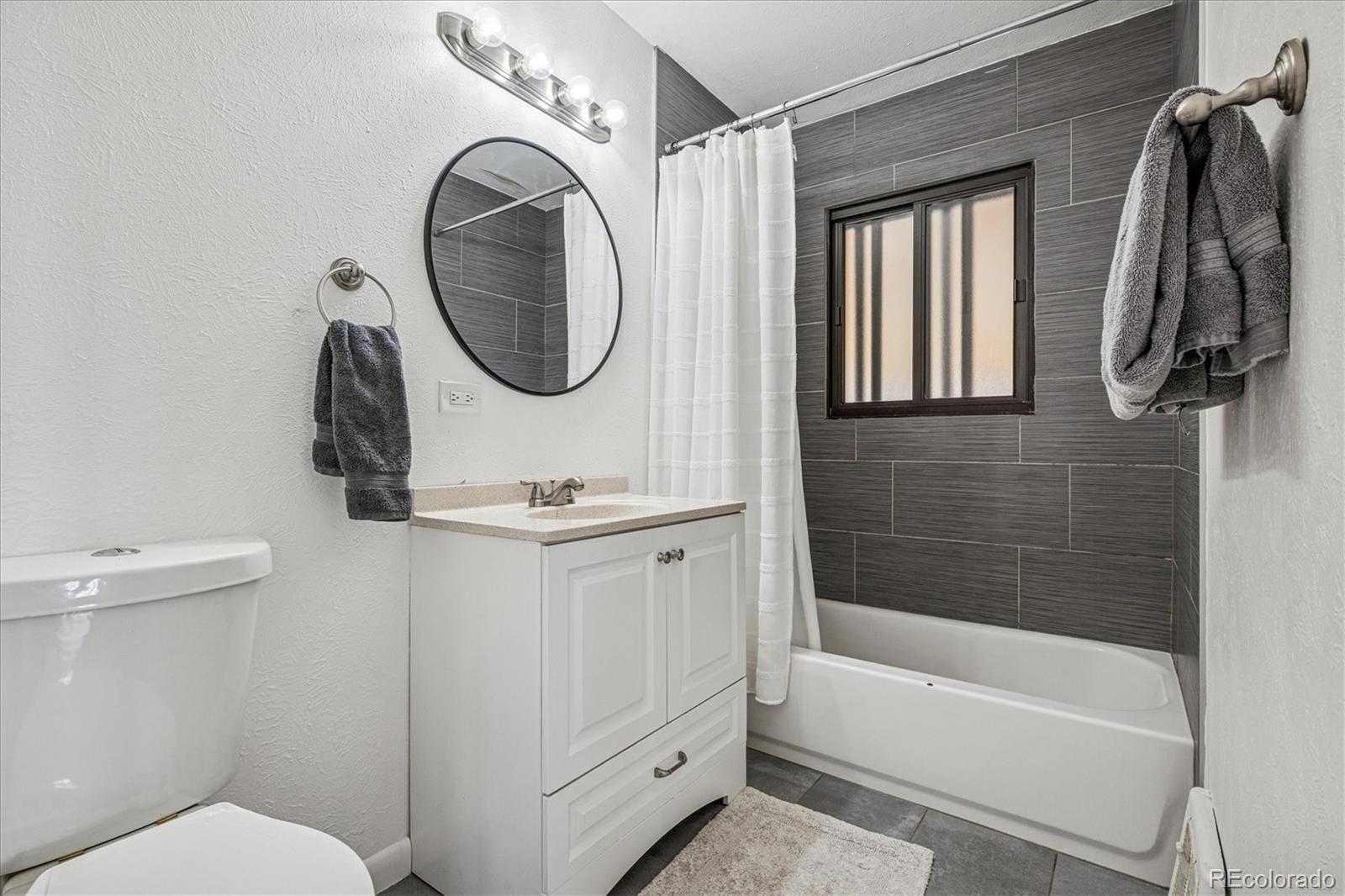 2325 Ironton Street Aurora, CO 80010 - Photo 14 of 26