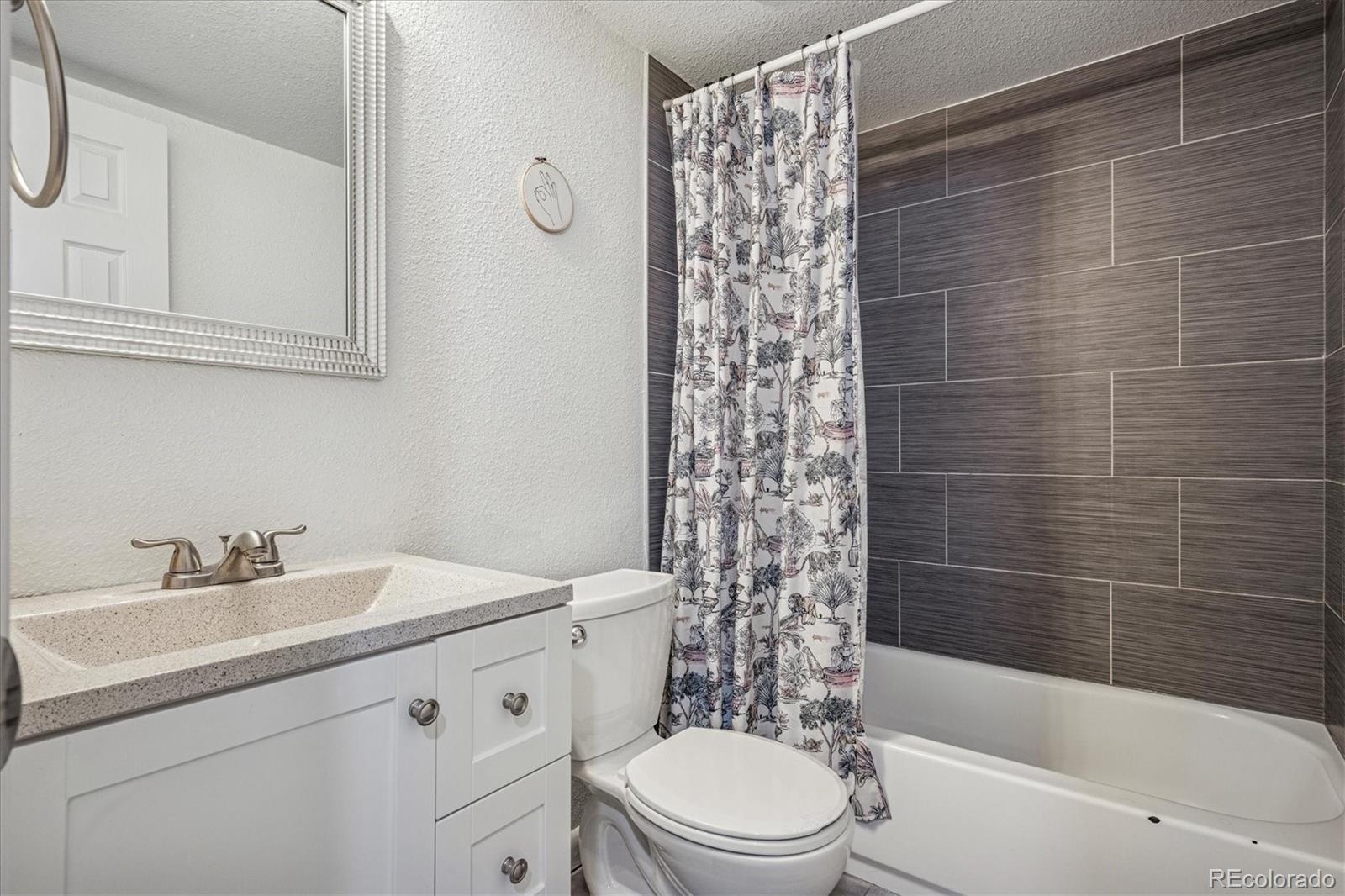 2325 Ironton Street Aurora, CO 80010 - Photo 20 of 26