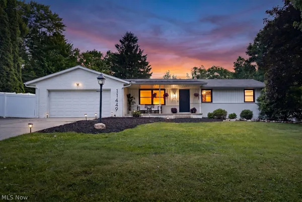 $324,900 | 11449 Cleveland Avenue Northwest, Uniontown, OH 44685
