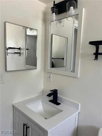 $1,145 | 721 Burdick Avenue, Fort Myers, FL 33905