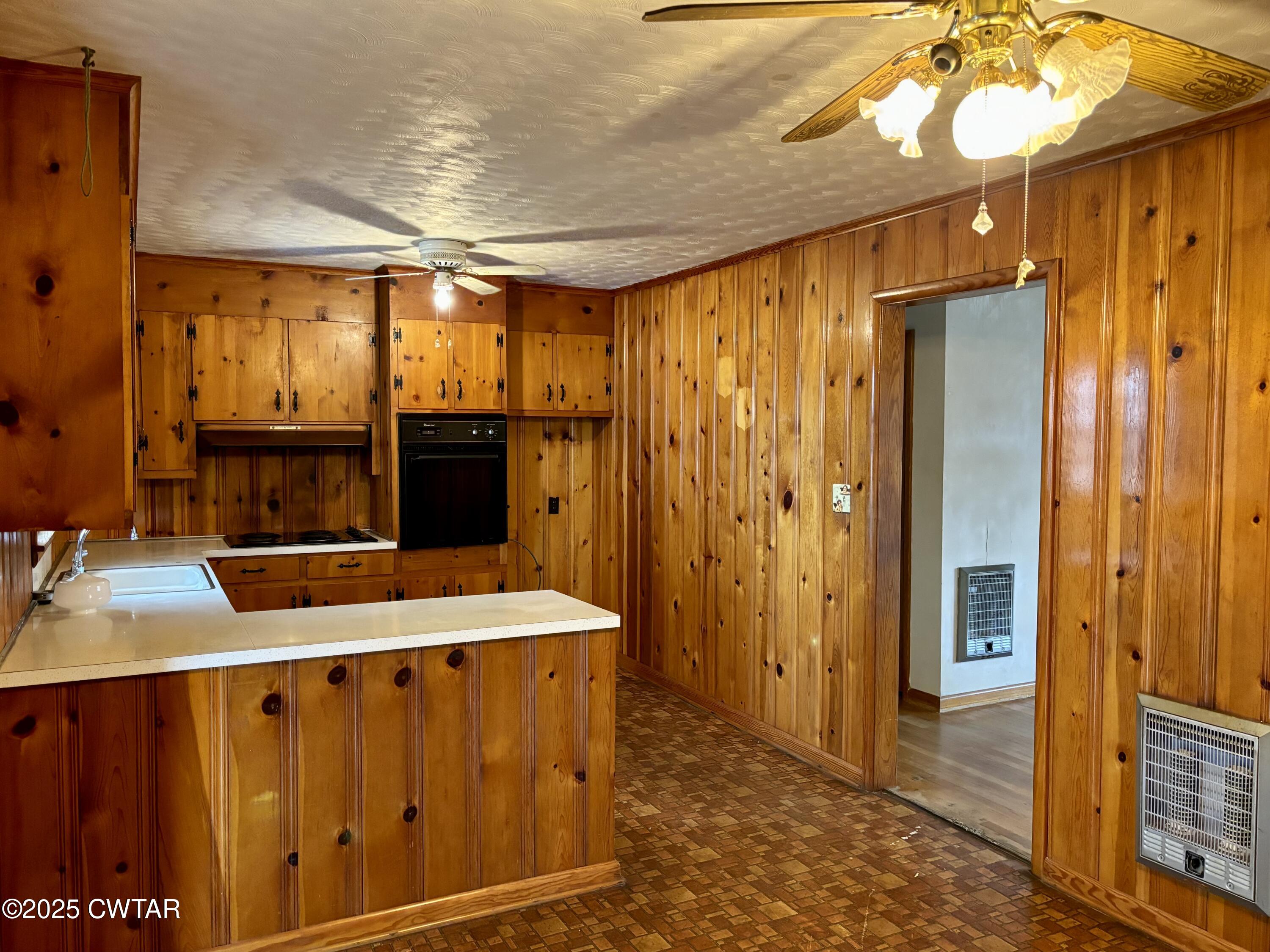 1339 Jerald White Road Friendship, TN 38034 - Photo 7 of 21 IMG_2716