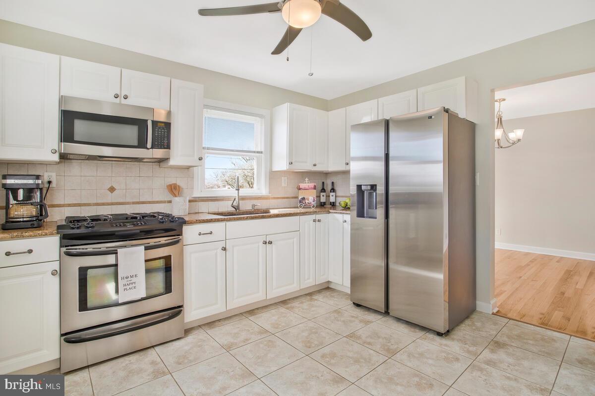 112 South Midfield Road Linthicum Heights, MD 21090 - Photo 13 of 51