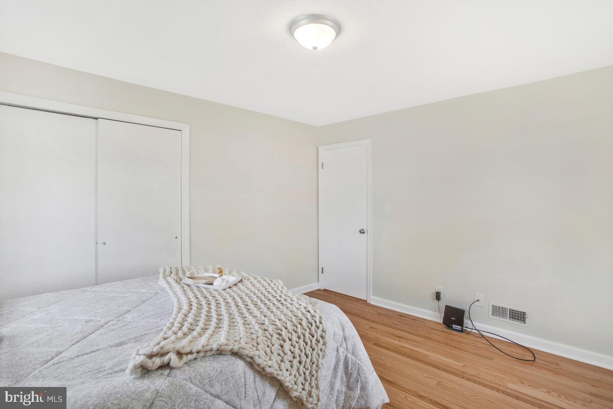 112 South Midfield Road Linthicum Heights, MD 21090 - Photo 18 of 51