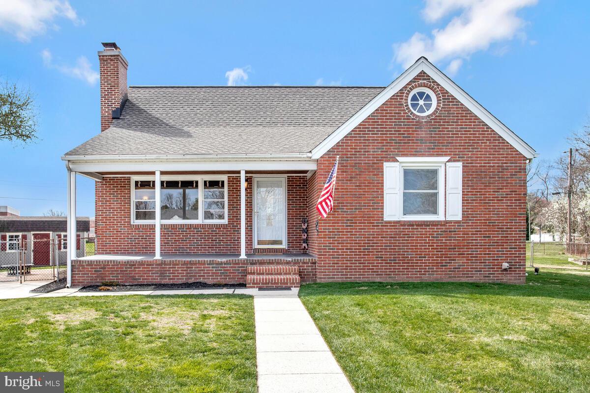 112 South Midfield Road Linthicum Heights, MD 21090 - Photo 3 of 51
