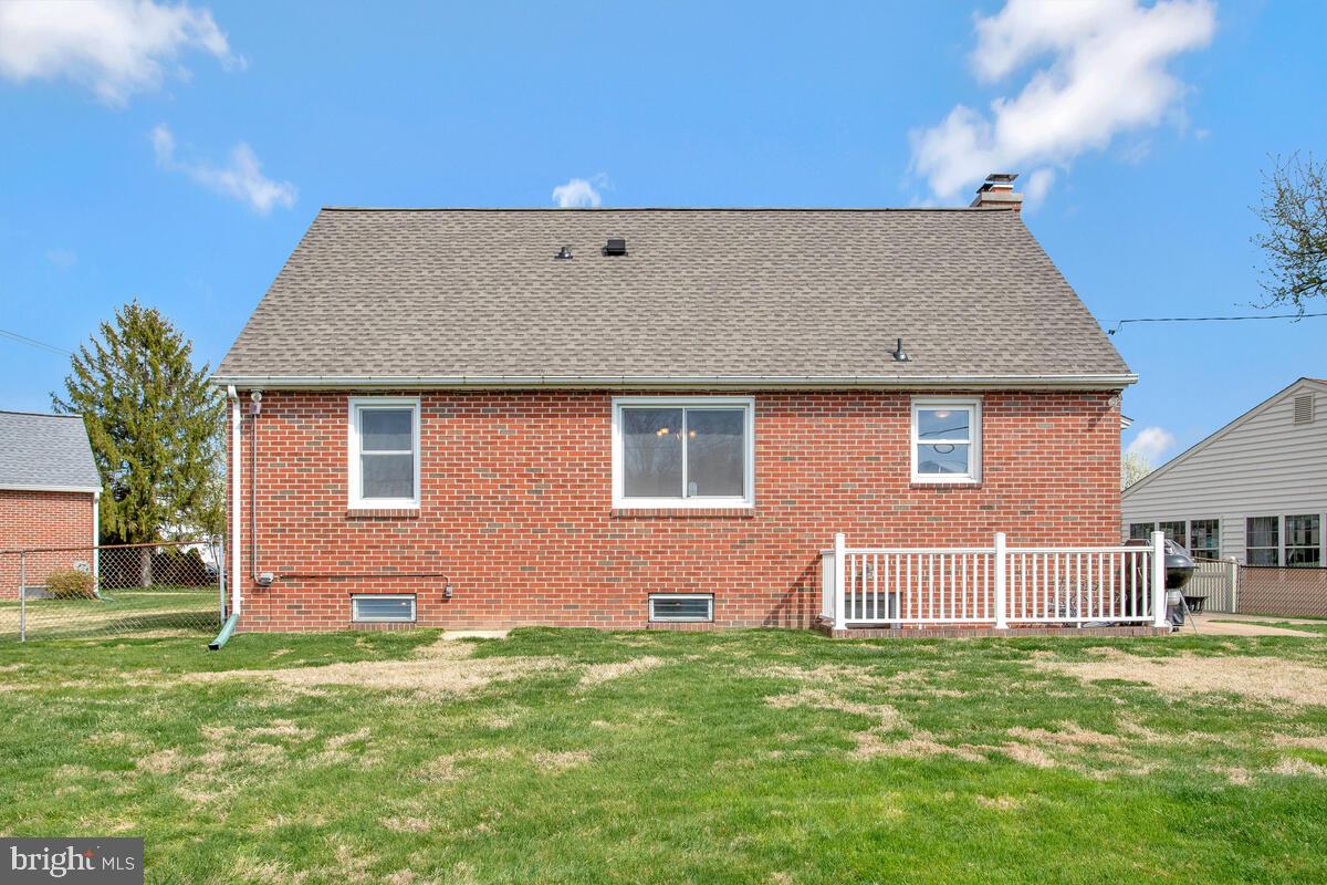 112 South Midfield Road Linthicum Heights, MD 21090 - Photo 34 of 51