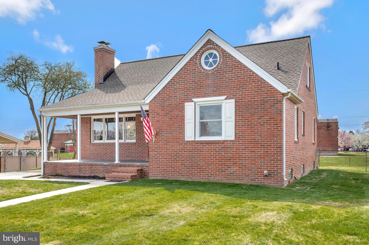 112 South Midfield Road Linthicum Heights, MD 21090 - Photo 40 of 51 Welcome Home!