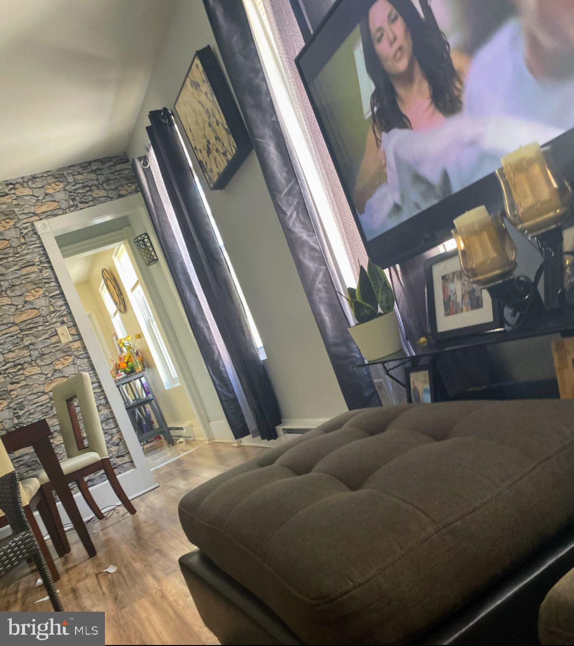 726 North Front Street Reading, PA 19601 - Photo 3 of 13