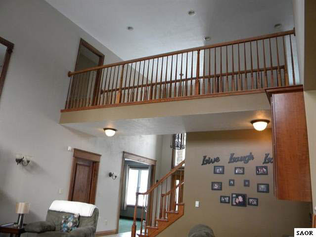 6027 Winegar Road Perry, MI 48872 - Photo 7 of 9 46899-6.JPG