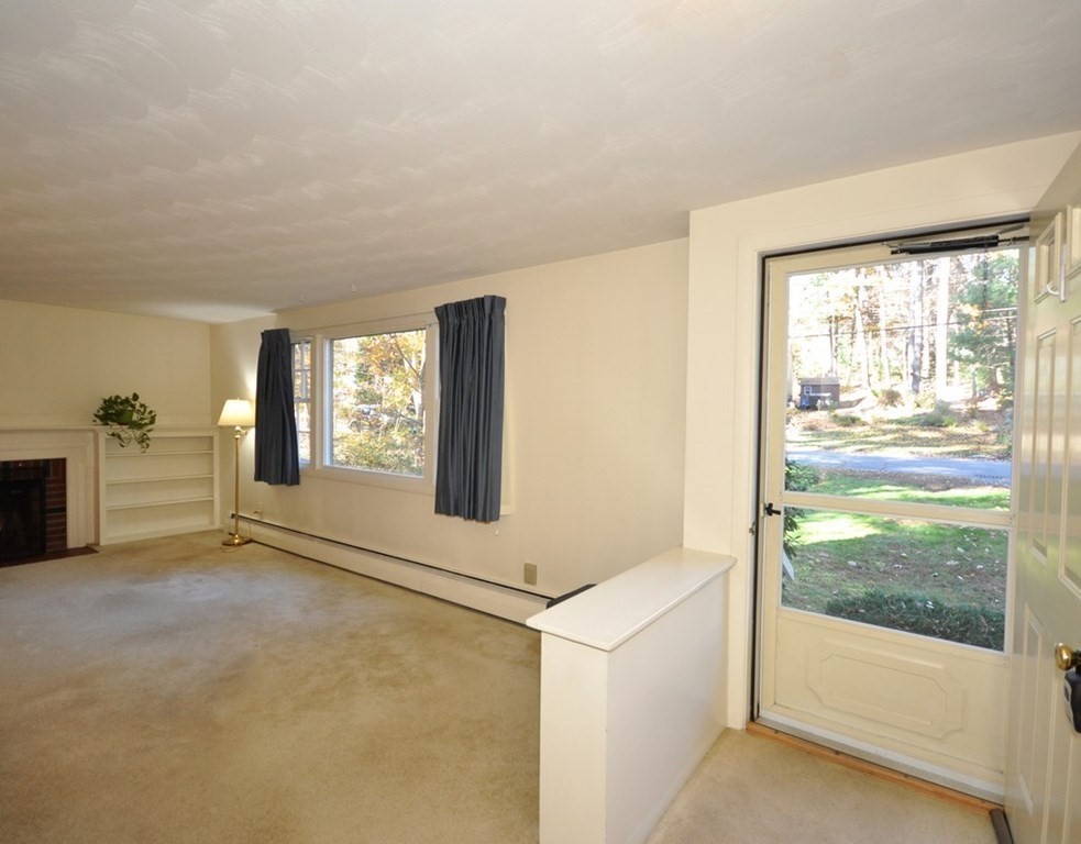 6 Duggan Road Acton, MA 01720 - Photo 3 of 33