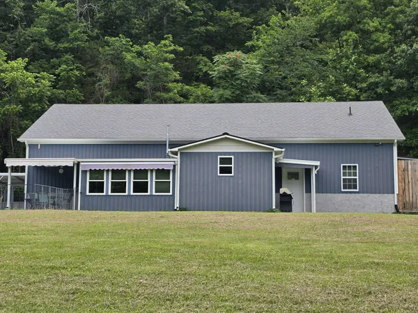 $565,000 | 448 Osage Lane, Bradyville, TN 37026