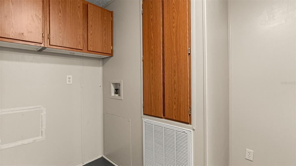 10379 Southwest 135 Street Archer, FL 32618 - Photo 29 of 45 a view of door