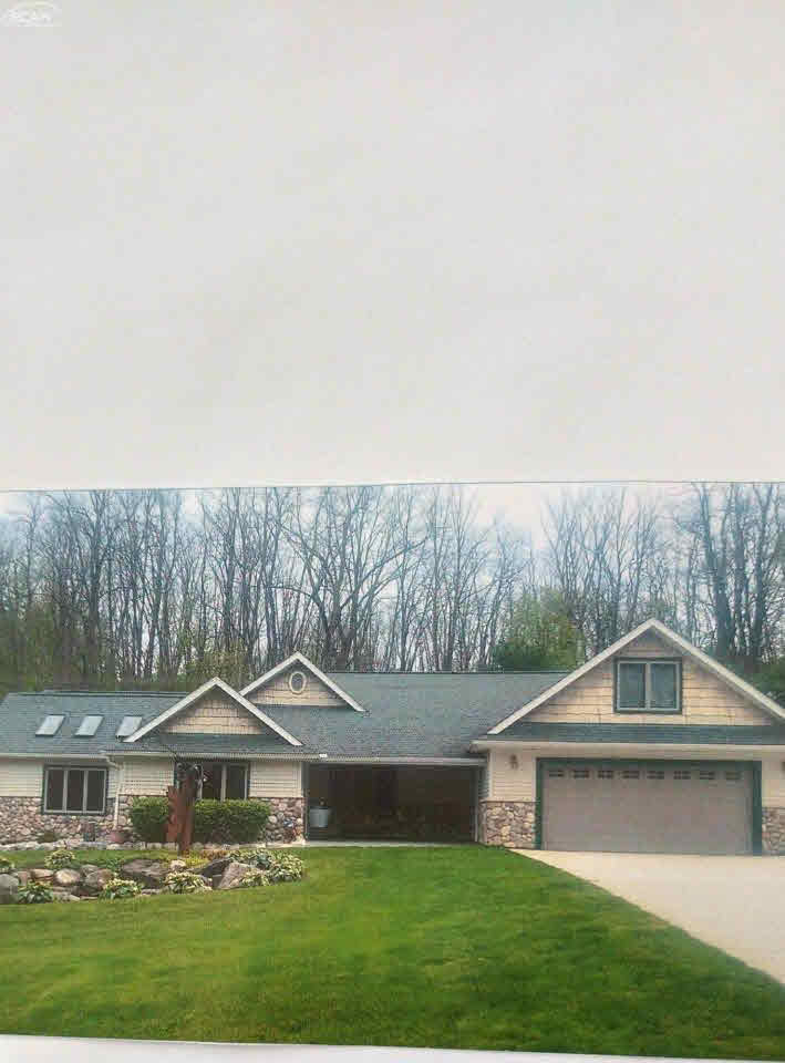8033 Hogan Road Fenton, MI 48430 - Photo 1 of 34 21368191.JPG
