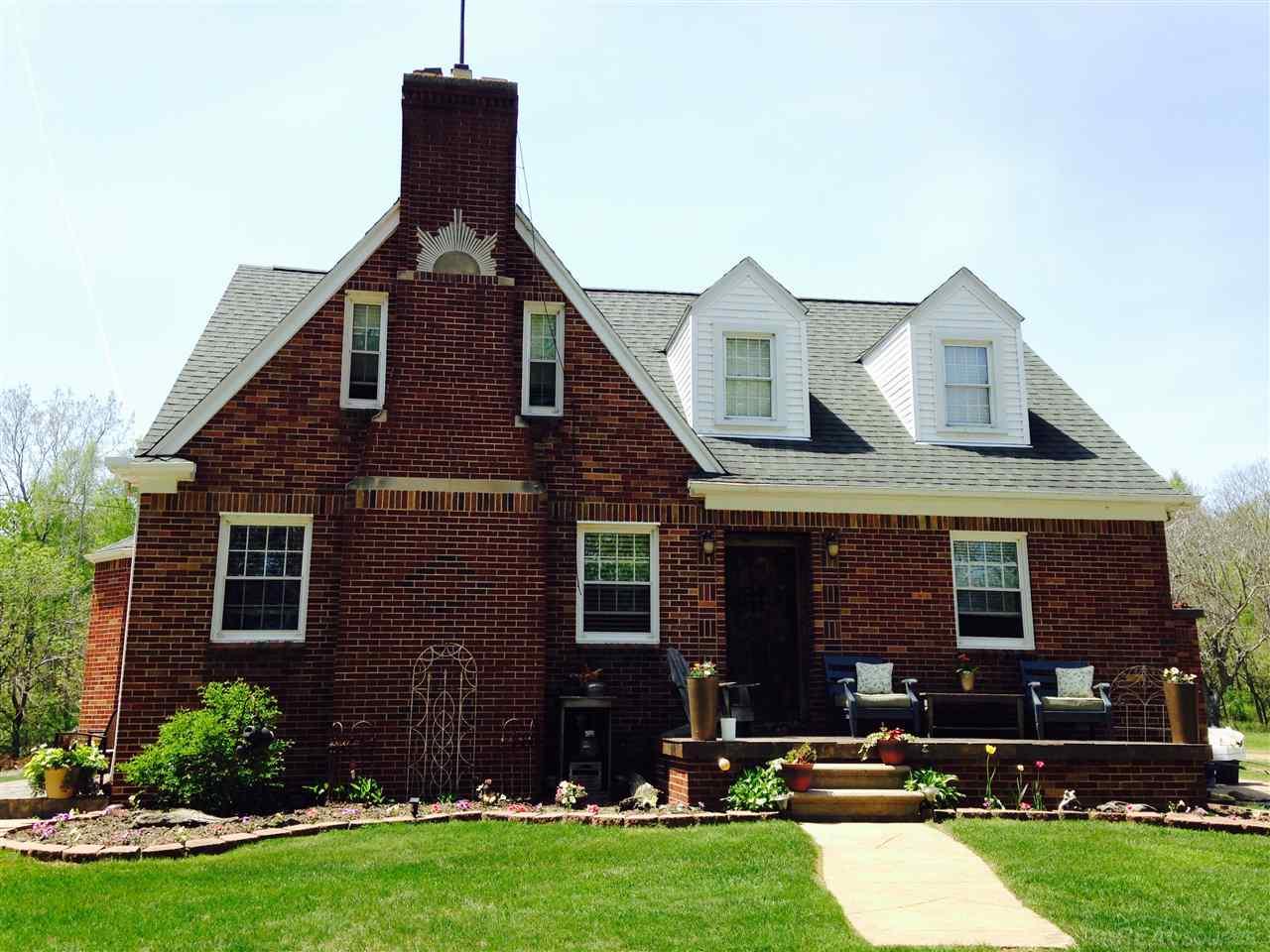 4590 Lakeshore Road Lexington, MI 48450 - Photo 1 of 30