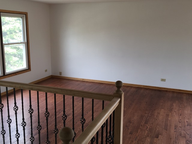 699 Rockhurst Road Bolingbrook, IL 60440 - Photo 2 of 11