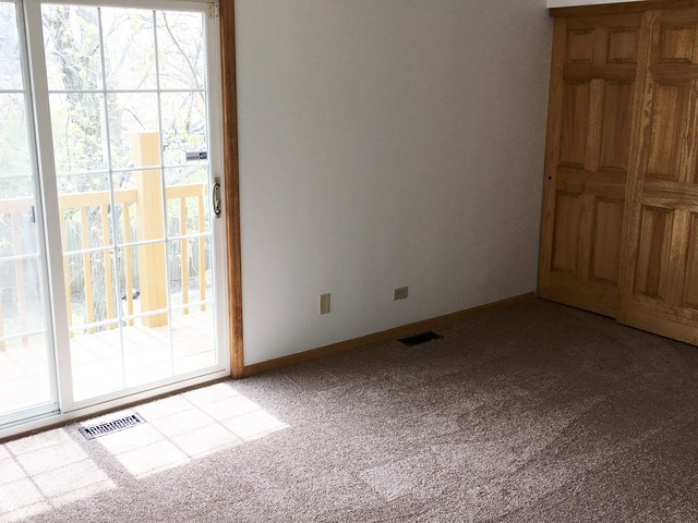 699 Rockhurst Road Bolingbrook, IL 60440 - Photo 7 of 11