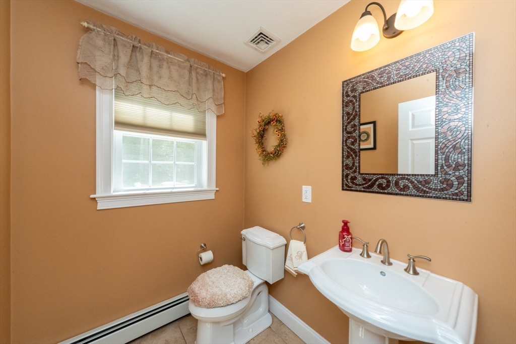 151 Princess Lane Raynham, MA 02767 - Photo 17 of 33