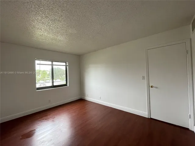 $2,300 | 3720 North Pine Island Road, Unit 237, Sunrise, FL 33351