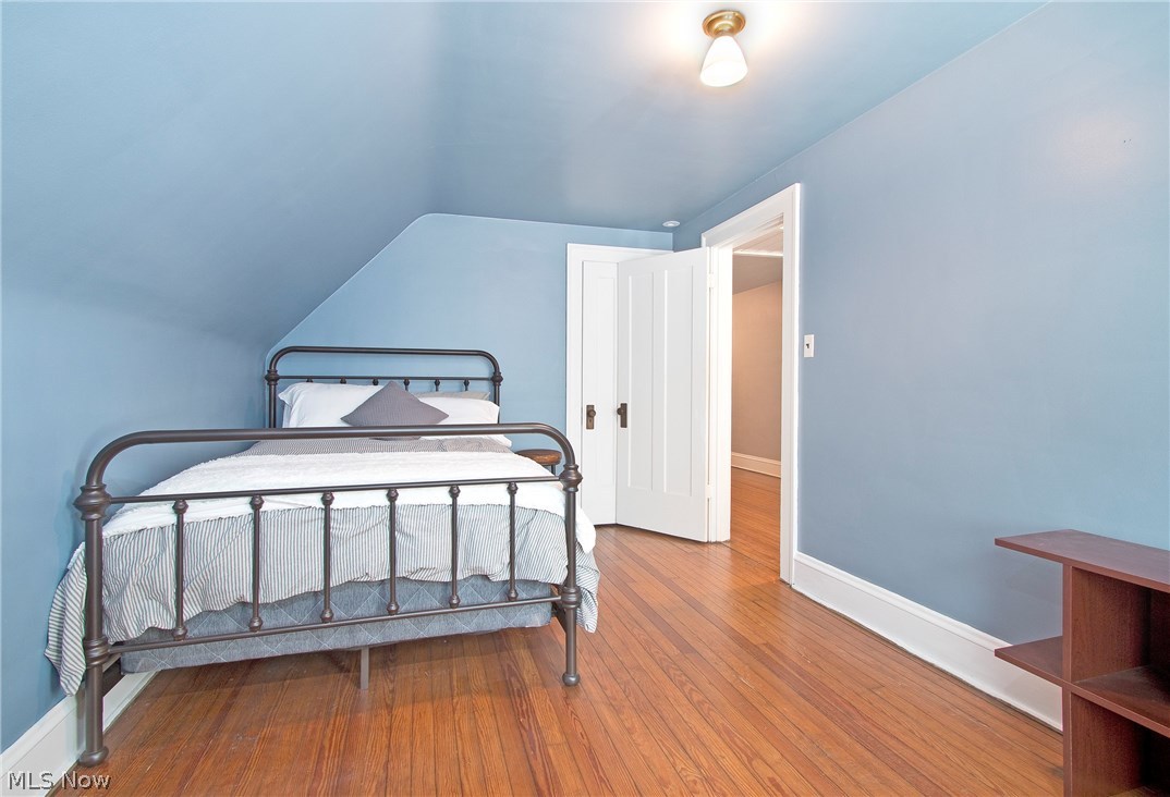 2677 Berkshire Road Cleveland, OH 44106 - Photo 32 of 35