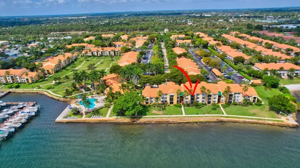 $4,000 | 180 Yacht Club Way, Unit 308, Hypoluxo, FL 33462