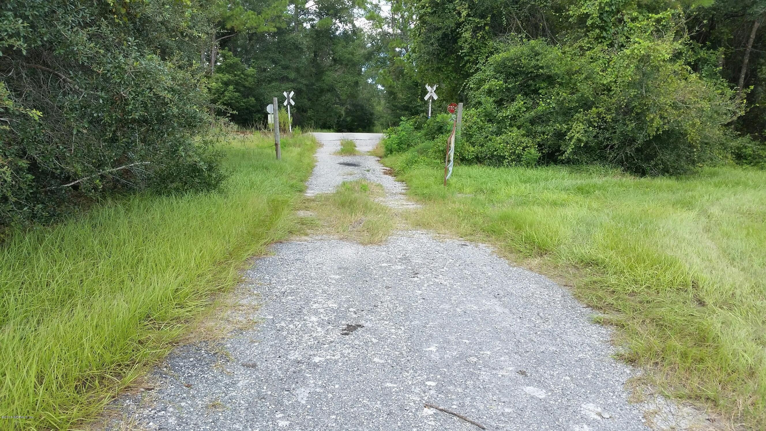 225 Church Road Crescent City, FL 32112 - Photo 6 of 12 Entrance to Church St
