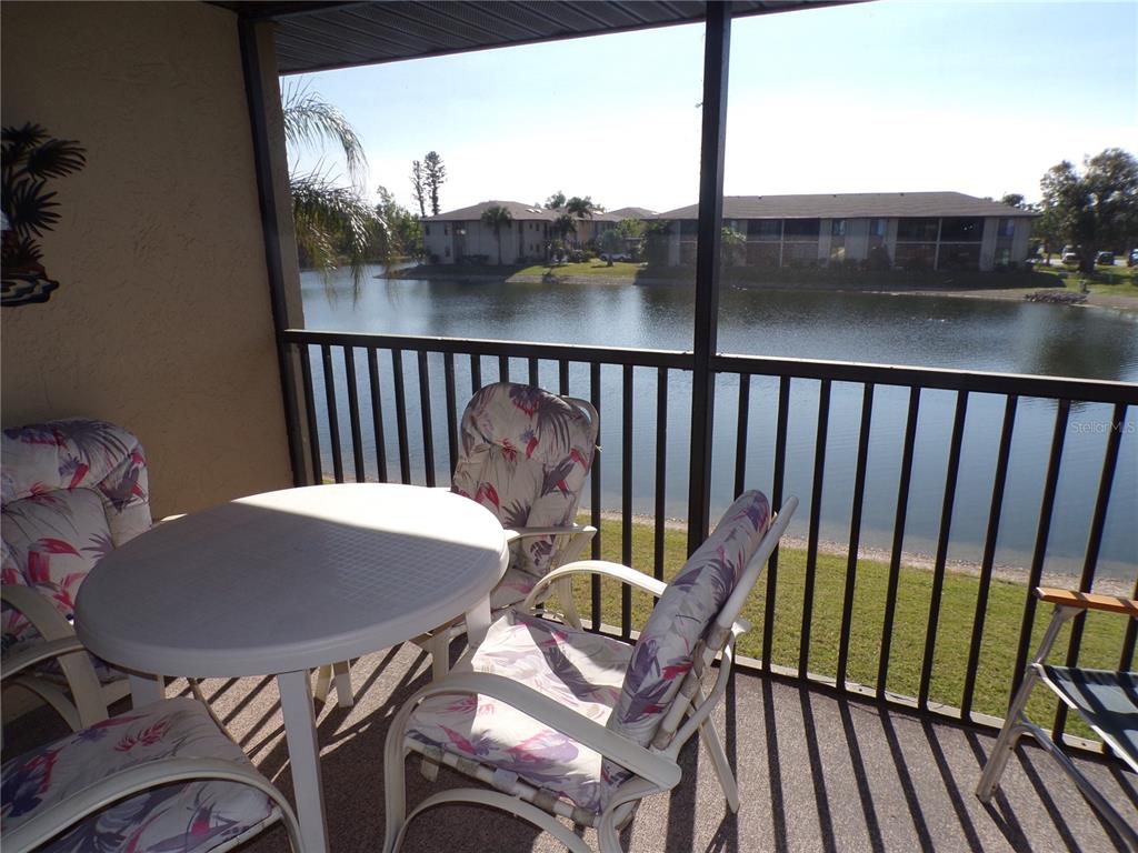 4016 Oakview Drive, Unit J9 Port Charlotte, FL 33980 - Photo 6 of 24