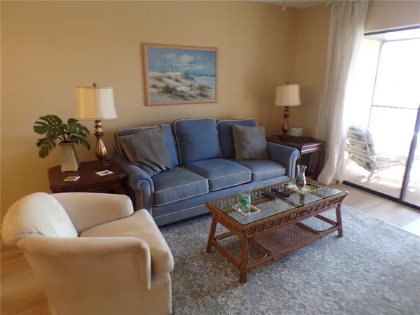 $2,400 | 4016 Oakview Drive, Unit J9, Port Charlotte, FL 33980