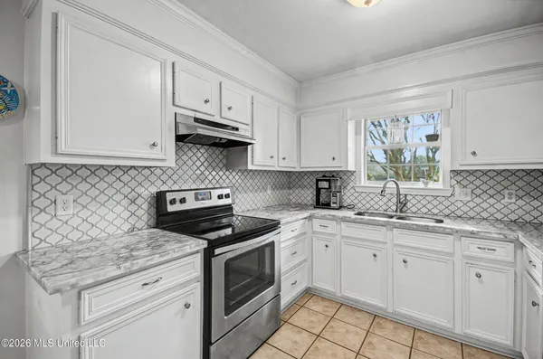 $285,000 | 606 Honeysuckle Drive, Madison, MS 39110