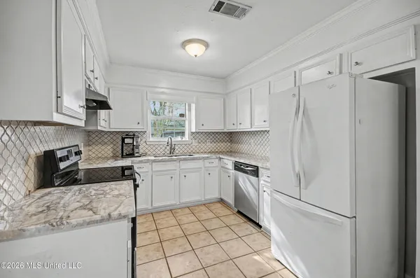 $285,000 | 606 Honeysuckle Drive, Madison, MS 39110