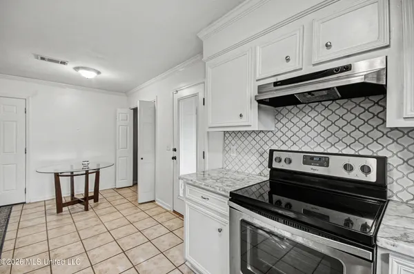 $285,000 | 606 Honeysuckle Drive, Madison, MS 39110