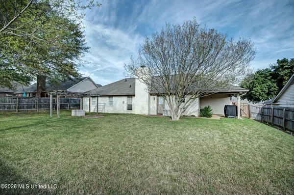 $285,000 | 606 Honeysuckle Drive, Madison, MS 39110