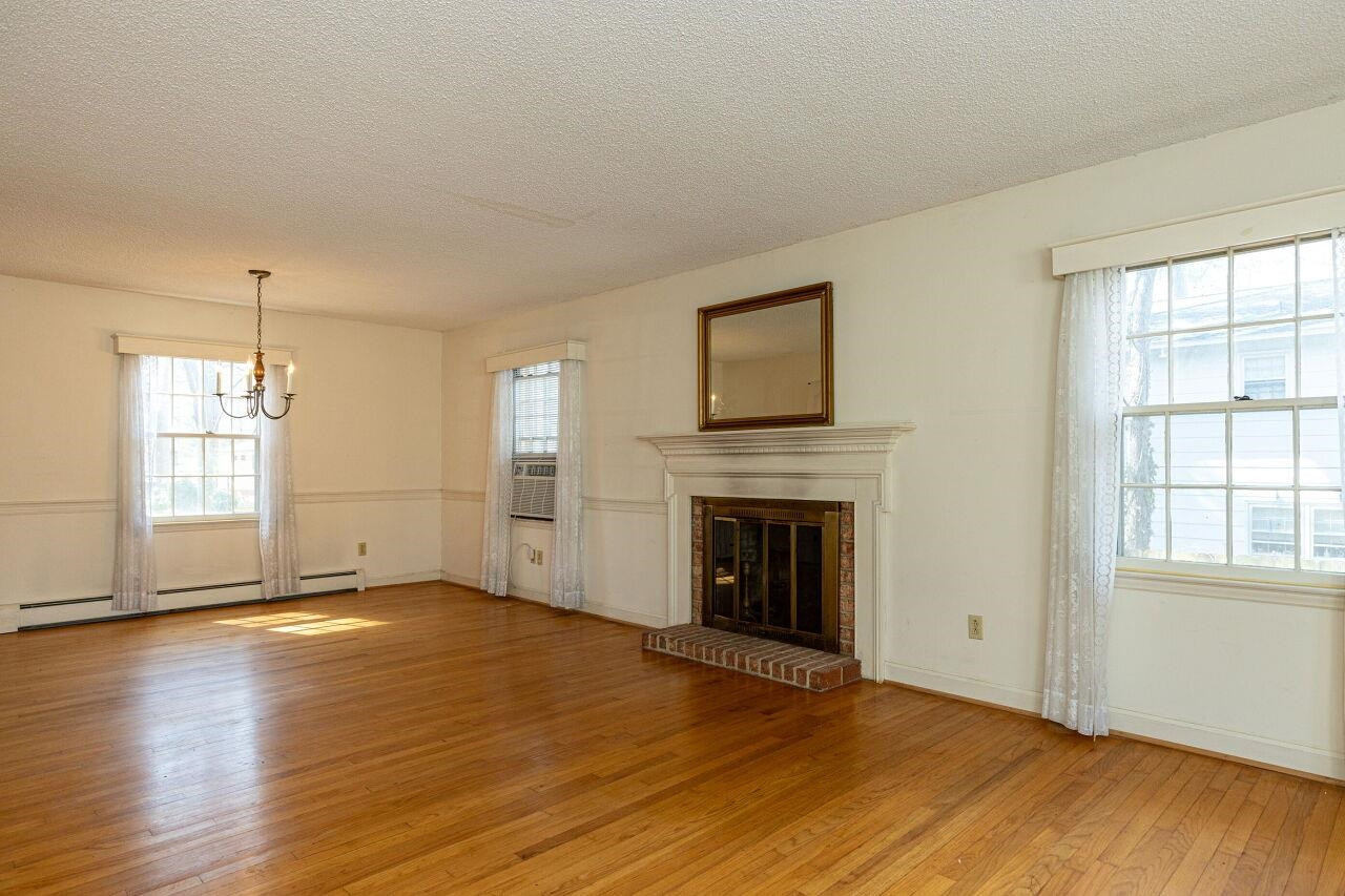 611 West Cornwall Road Cary, NC 27511 - Photo 8 of 30 Photo 8