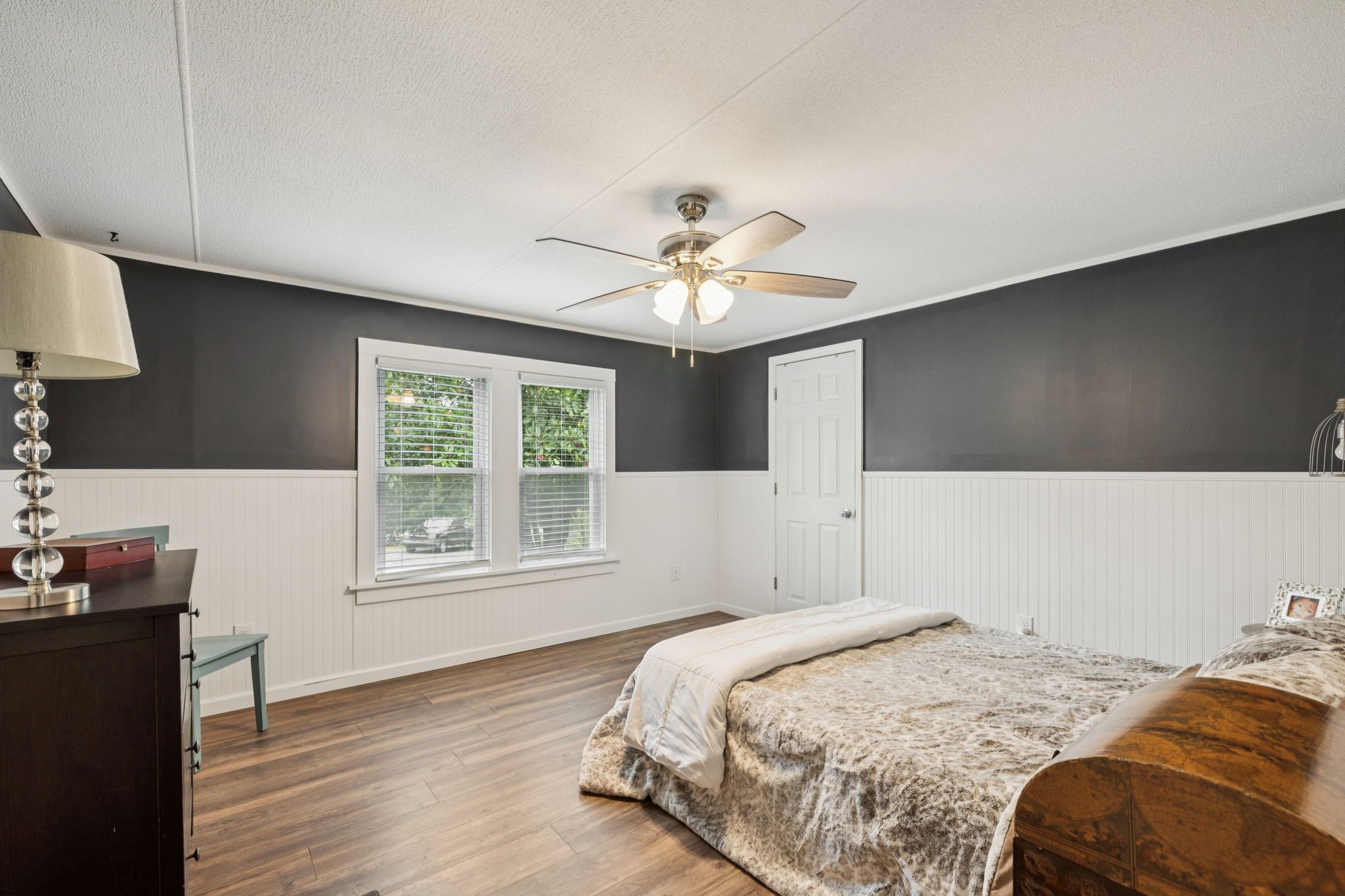 2108 Lance Court Centerville, TN 37033 - Photo 33 of 51 a bedroom with a large bed and a window