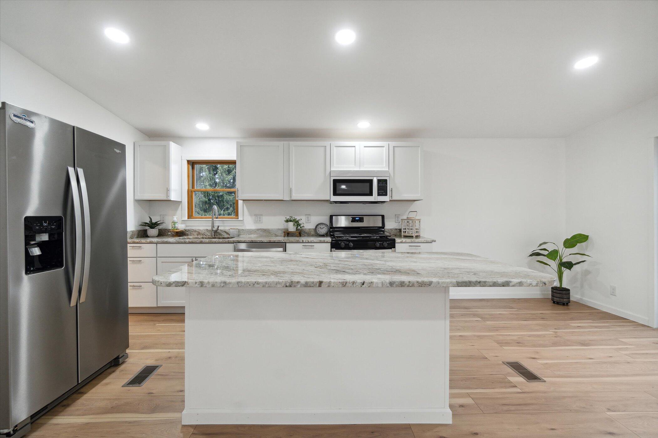 7710 South Stoney Lake Road Jackson, MI 49201 - Photo 13 of 43 14-7710-S-Stoney-Lake-Rd-Jackson-MI-4920