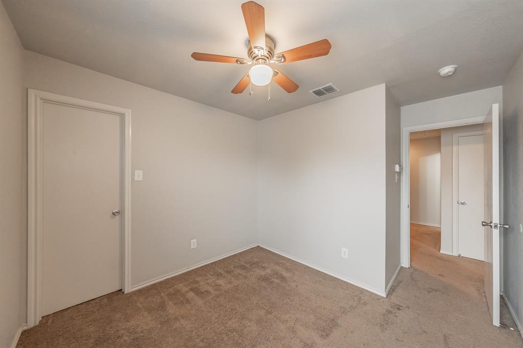 5446 Prairie Lane Grand Prairie, TX 75052 - Photo 29 of 39 an empty room