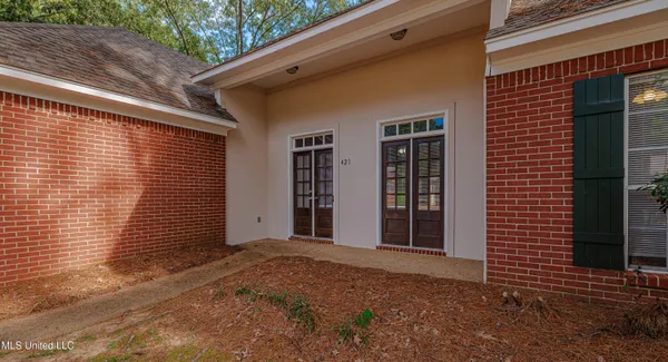$235,000 | 421 Violet Drive, Madison, MS 39110
