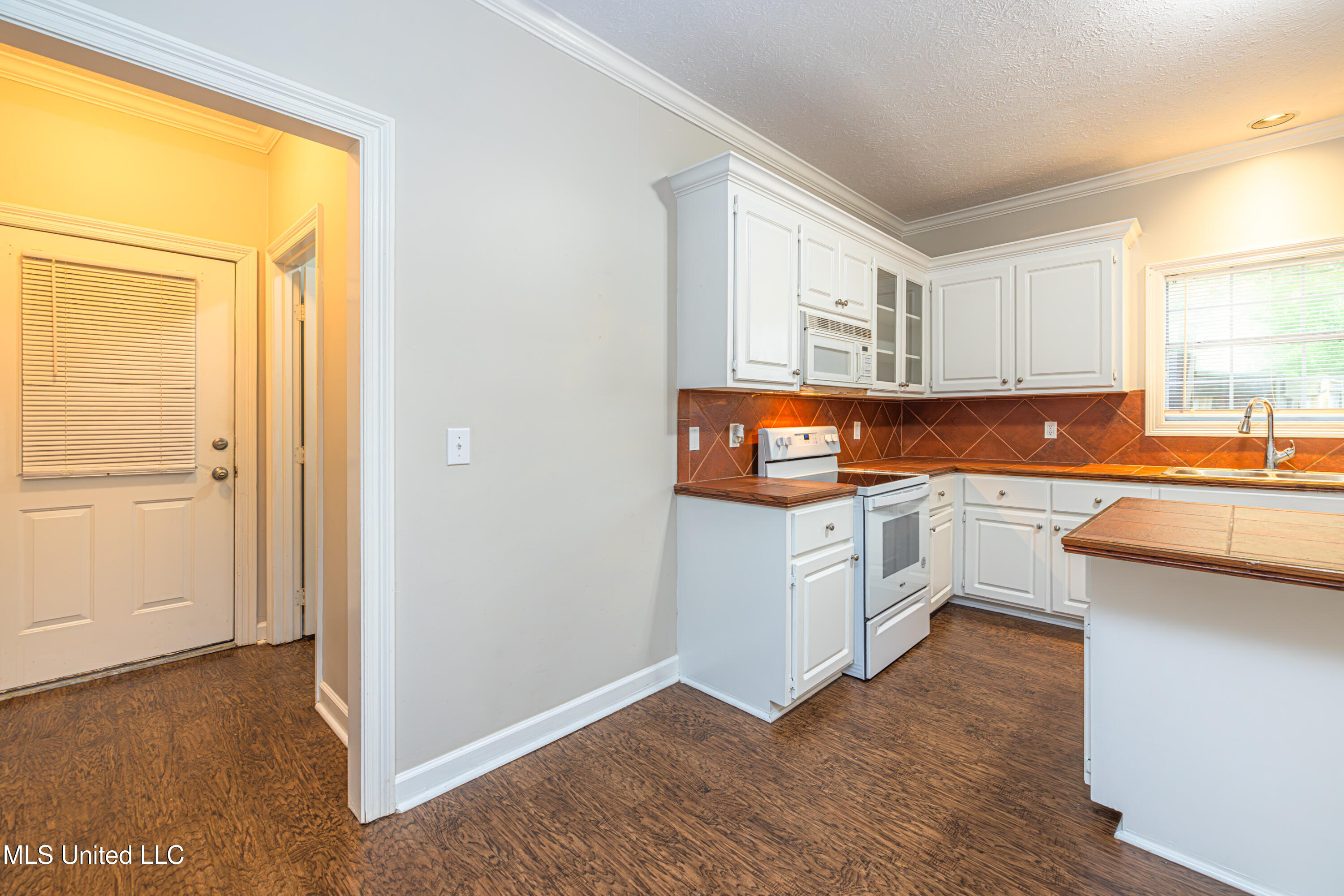 421 Violet Drive Madison, MS 39110 - Photo 14 of 37 1R4A2109