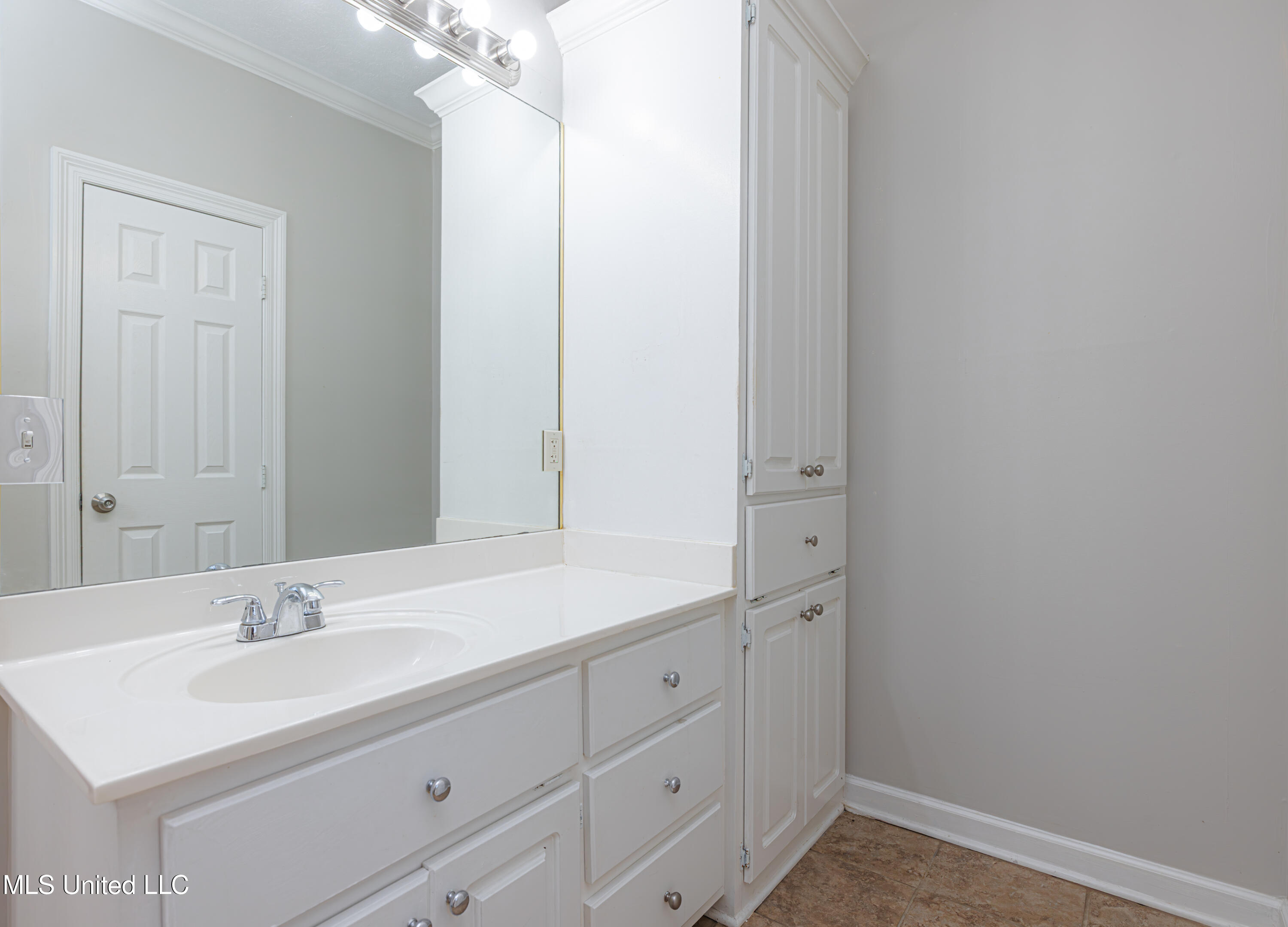 421 Violet Drive Madison, MS 39110 - Photo 30 of 37 1R4A2125