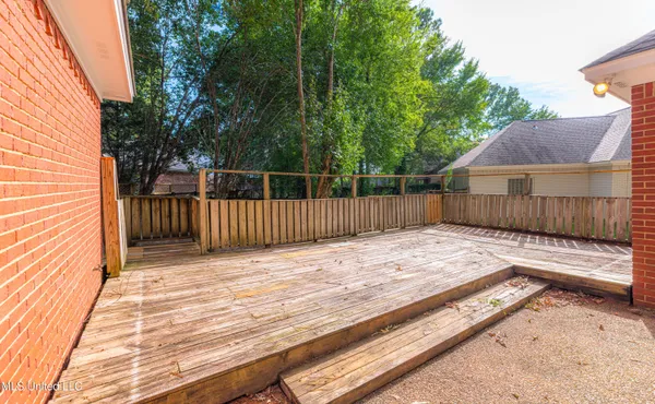 $235,000 | 421 Violet Drive, Madison, MS 39110