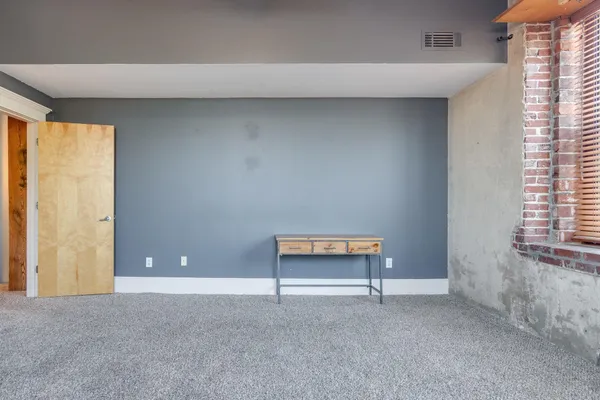 $2,150 | 137 East GE Patterson Avenue, Unit 202, Memphis, TN 38103