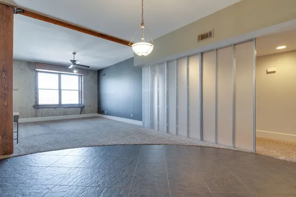 $2,150 | 137 East GE Patterson Avenue, Unit 202, Memphis, TN 38103