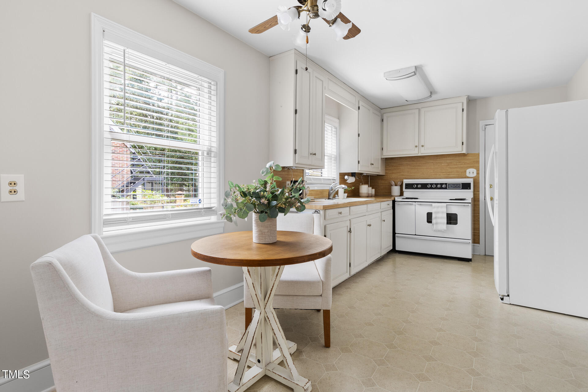 3006 Hope Valley Road Durham, NC 27707 - Photo 10 of 40 3006-Hope-Valley-109