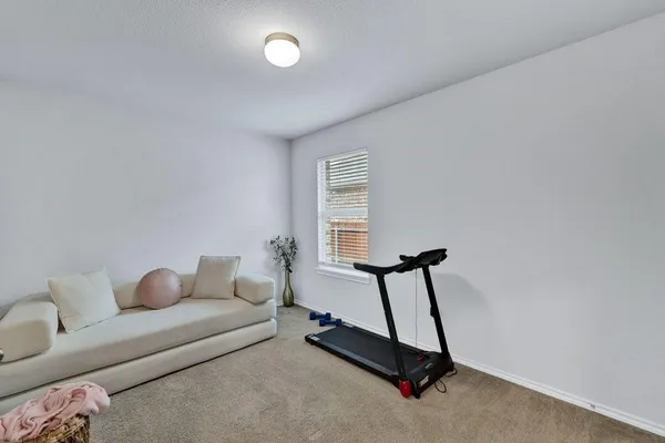 $2,500 | 11501 White River Drive, Aubrey, TX 76227