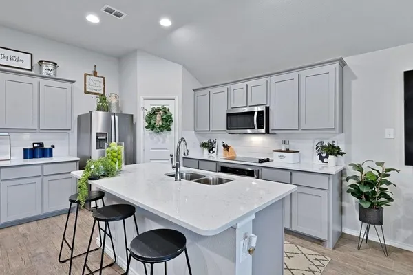 $2,500 | 11501 White River Drive, Aubrey, TX 76227